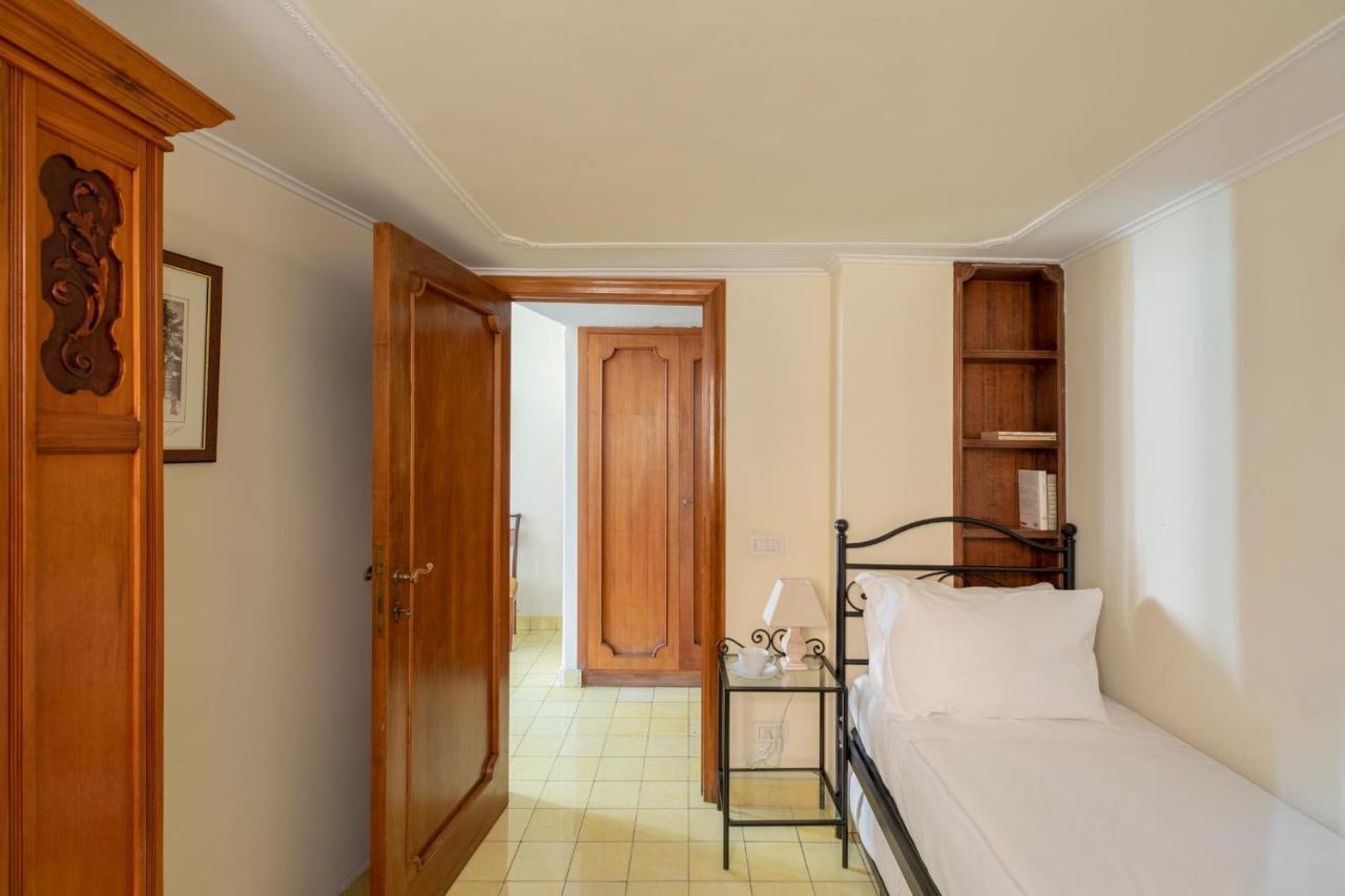 Apartment Iflat Campo De Fiori Cozy Flat Rome